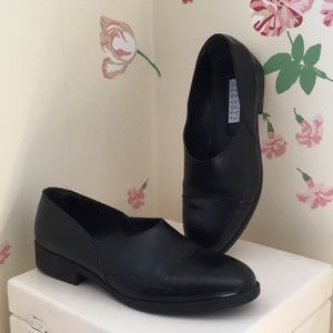 Black shoes, Barneys New York, size 40